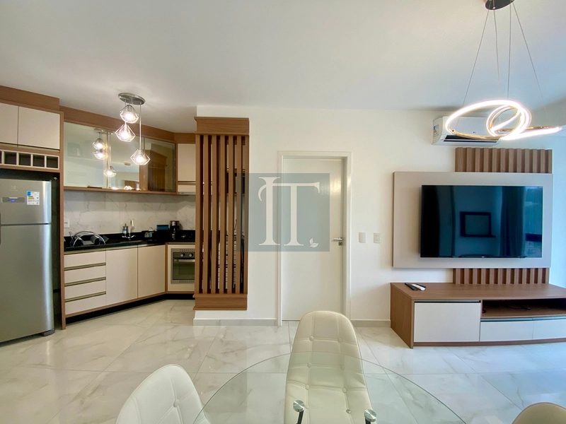 Apto 1 quarto mobiliado à venda em Jurerê - 300 metros mar: 3ª foto da galeria de imagens do imóvel