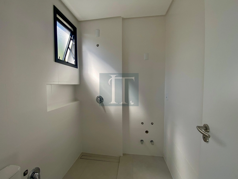 Apartamento 2 domritórios sendo 1 suítes em Canasvieiras - Florianópolis : 16ª foto da galeria de imagens do imóvel