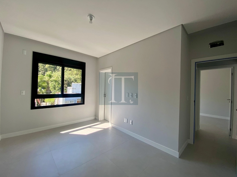 Apartamento 2 domritórios sendo 1 suítes em Canasvieiras - Florianópolis : 11ª foto da galeria de imagens do imóvel