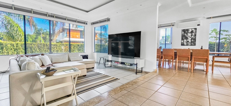 Casa com 5 quartos à venda em Jurerê Internacional : 5ª foto da galeria de imagens do imóvel