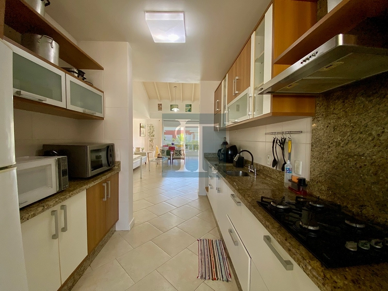 Apartamento  em condomínio pé na areia à venda na Praia Brava – Florianópolis/SC: 28ª foto da galeria de imagens do imóvel