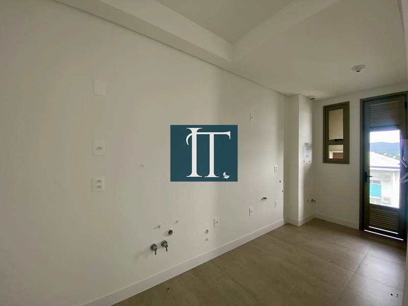 Apartamento com vista livre com 3 dormitórios no Bairro João Paulo - Florianópolis: 6ª foto da galeria de imagens do imóvel