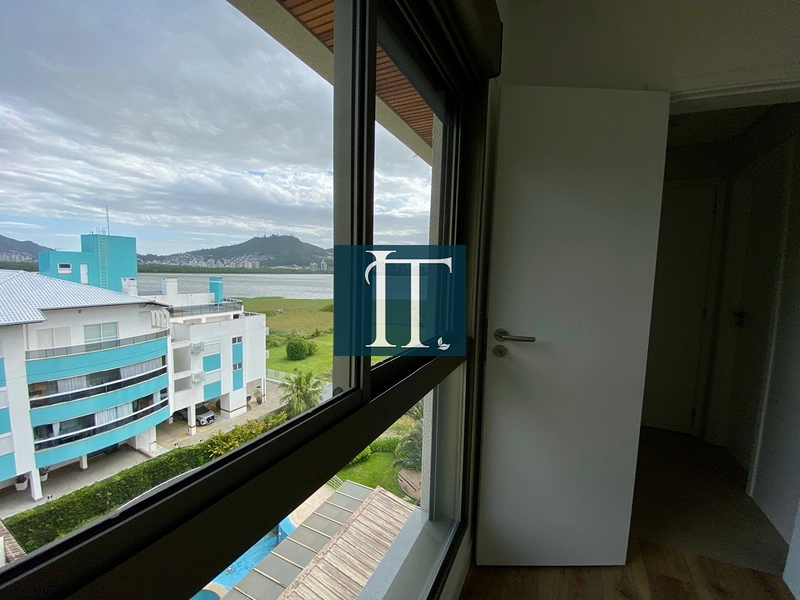Apartamento com vista livre com 3 dormitórios no Bairro João Paulo - Florianópolis: 11ª foto da galeria de imagens do imóvel