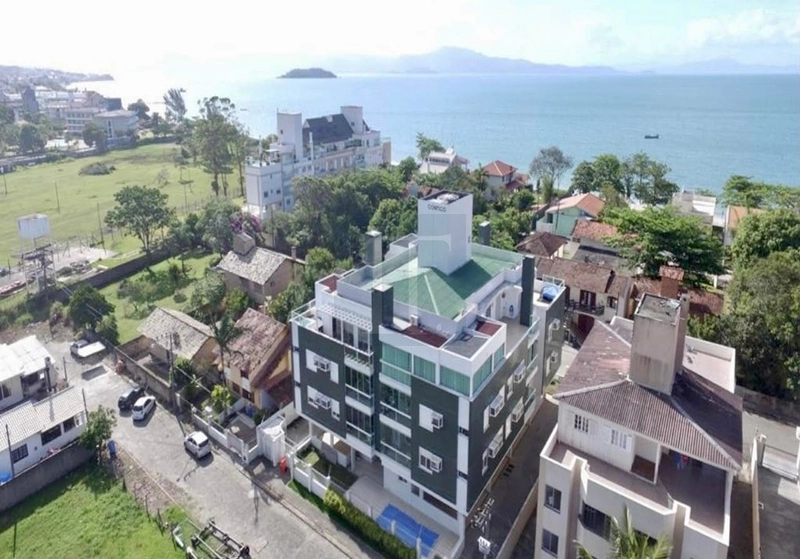 Apartamento 3 quartos à venda a 100 metros do mar na Cachoeira do Bom Jesus : 1ª foto da galeria de imagens do imóvel