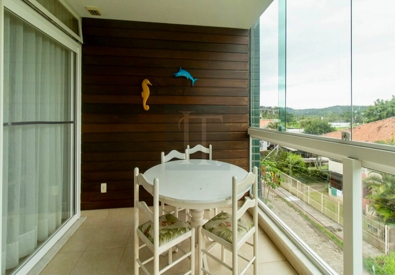 Apartamento 3 quartos à venda a 100 metros do mar na Cachoeira do Bom Jesus : 2ª foto da galeria de imagens do imóvel