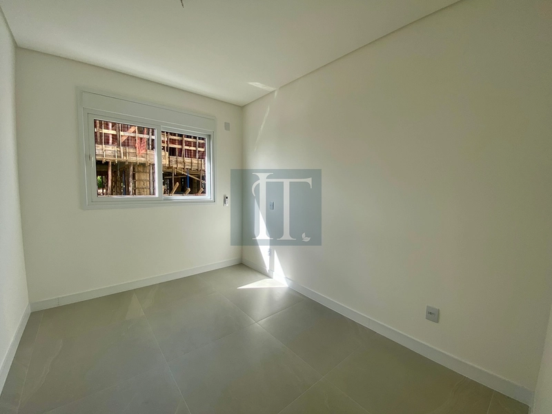 Apartamento à venda na Cachoeira Bom Jesus  – 2 quartos com vista mar, a 50 m da praia: 17ª foto da galeria de imagens do imóvel