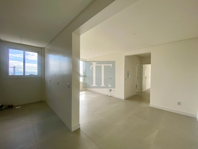 Apartamento à venda na Cachoeira Bom Jesus  – 2 quartos com vista mar, a 50 m da praia: 8ª foto da galeria de imagens do imóvel