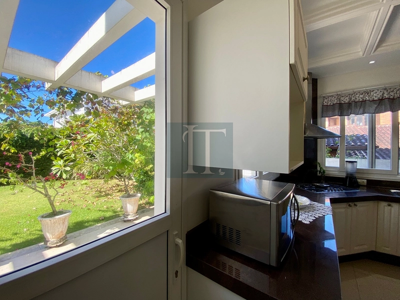 Casa com 5 quartos à venda em Jurerê Internacional: 22ª foto da galeria de imagens do imóvel