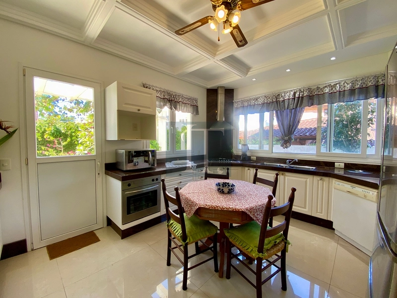 Casa com 5 quartos à venda em Jurerê Internacional: 23ª foto da galeria de imagens do imóvel