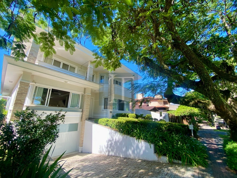 Casa com 5 quartos à venda em Jurerê Internacional: 2ª foto da galeria de imagens do imóvel