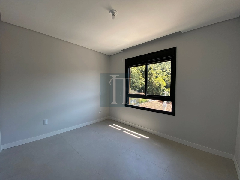 Apartamento com 3 dormitórios sendo 2 suítes à venda em Canasvieiras - Florianópolis: 3ª foto da galeria de imagens do imóvel