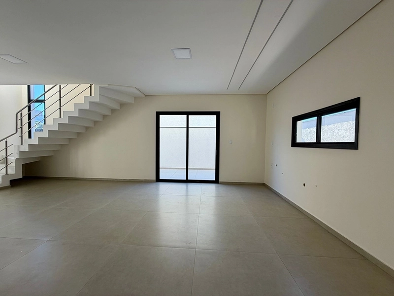 Casa nova de esquina à venda no Rio Vermelho – Florianópolis/SC: 9ª foto da galeria de imagens do imóvel