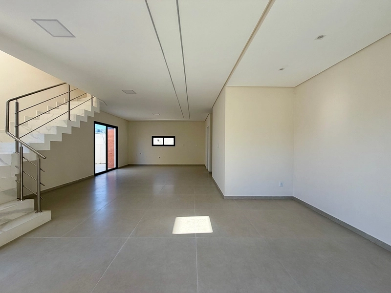 Casa nova de esquina à venda no Rio Vermelho – Florianópolis/SC: 2ª foto da galeria de imagens do imóvel