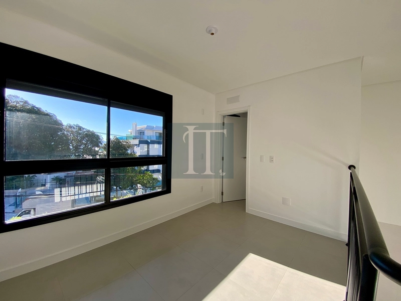 Apartamento Loft com 1 suíte à Venda em Jurerê – Florianópolis: 11ª foto da galeria de imagens do imóvel