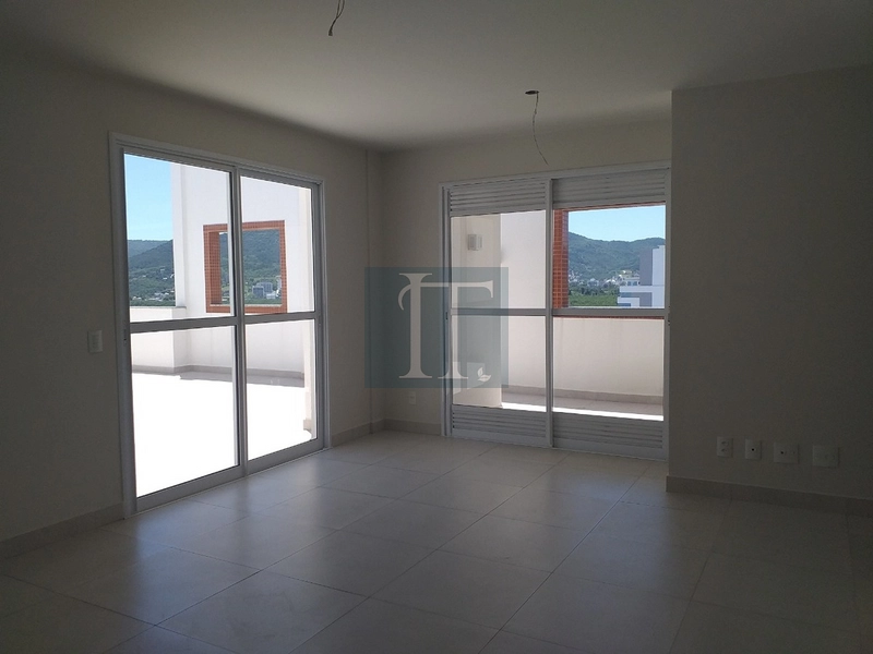 Cobertura plana com 3 quartos à venda na Agronômica : 15ª foto da galeria de imagens do imóvel