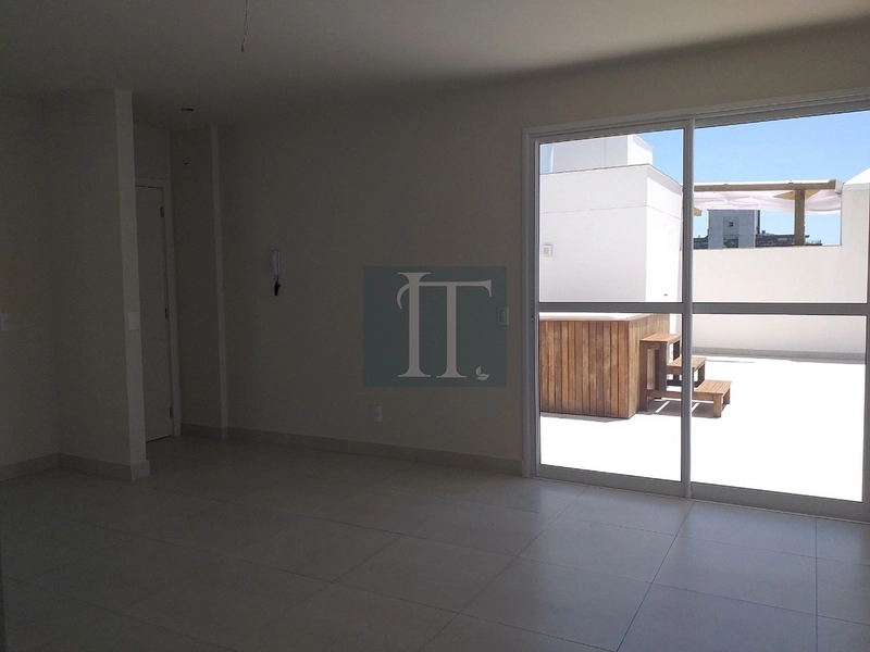 Cobertura plana com 3 quartos à venda na Agronômica : 10ª foto da galeria de imagens do imóvel