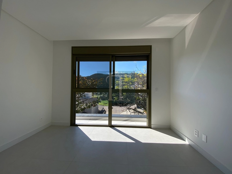 Apto com 2 suítes à venda em Jurerê : 9ª foto da galeria de imagens do imóvel