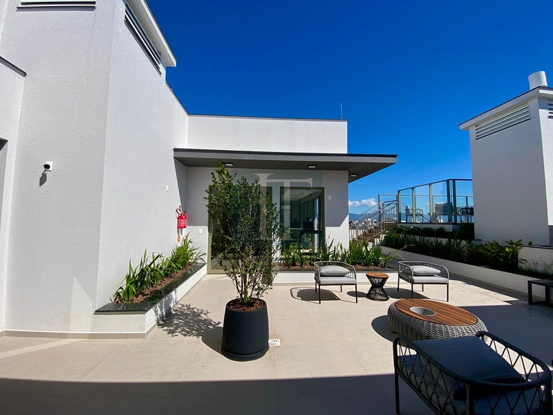 Apto com 2 suítes à venda em Jurerê : 29ª foto da galeria de imagens do imóvel