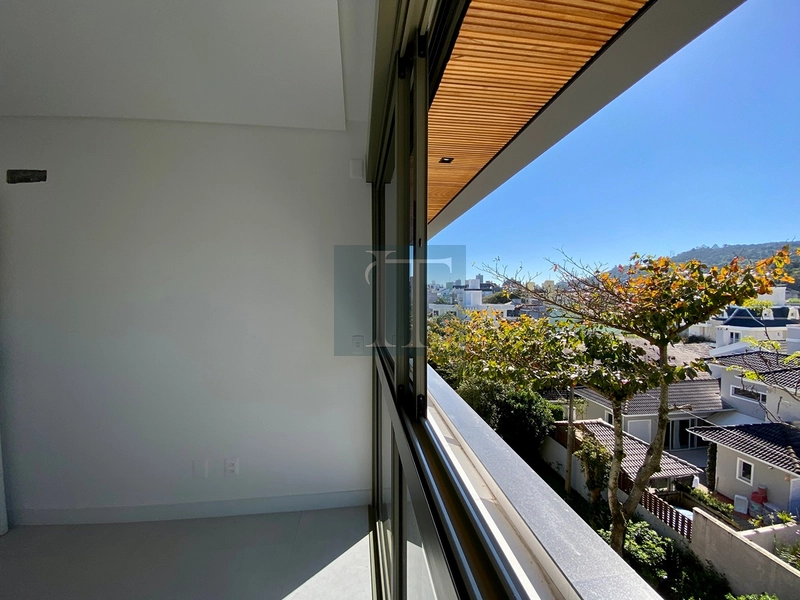 Apto com 2 suítes à venda em Jurerê : 16ª foto da galeria de imagens do imóvel