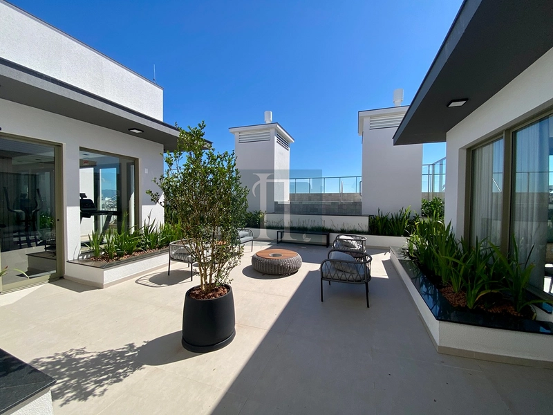 Apto com 2 suítes à venda em Jurerê : 30ª foto da galeria de imagens do imóvel