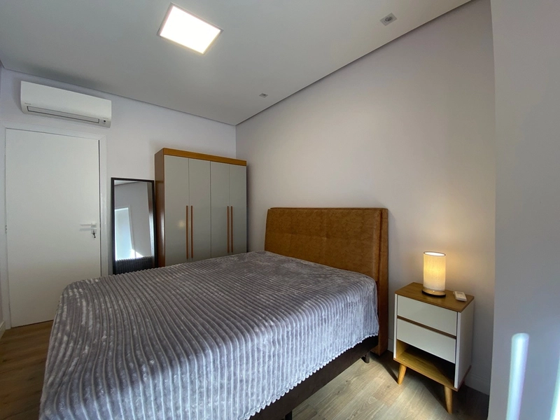 Apartamento à Venda na Praia Brava – 2 Suítes, 77m², a 50m do Mar: 13ª foto da galeria de imagens do imóvel