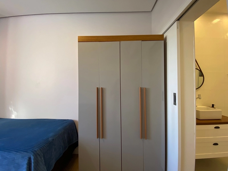Apartamento à Venda na Praia Brava – 2 Suítes, 77m², a 50m do Mar: 22ª foto da galeria de imagens do imóvel