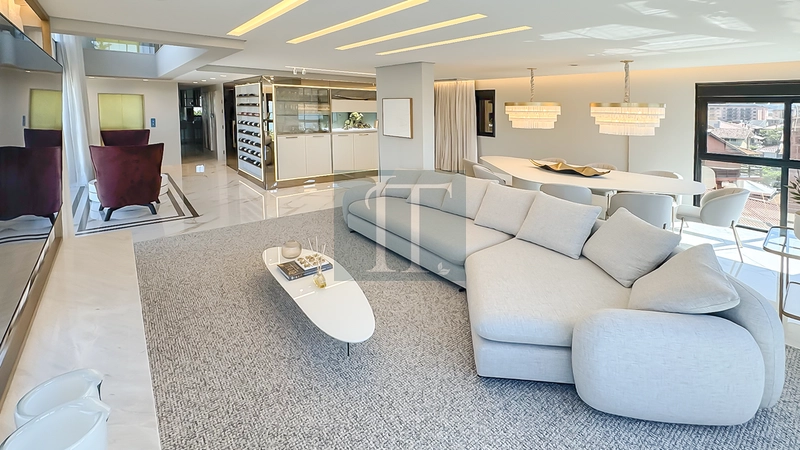 Apto com 4 suítes  com vista mar à venda em Jurerê : 13ª foto da galeria de imagens do imóvel