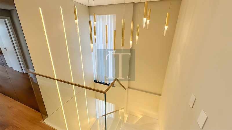 Apto com 4 suítes  com vista mar à venda em Jurerê : 22ª foto da galeria de imagens do imóvel