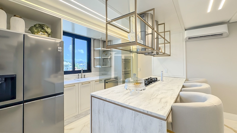 Apto com 4 suítes  com vista mar à venda em Jurerê : 16ª foto da galeria de imagens do imóvel