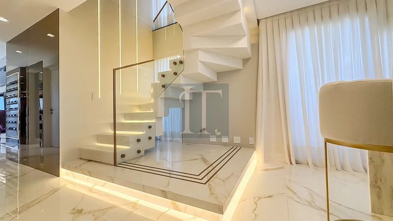 Apto com 4 suítes  com vista mar à venda em Jurerê : 21ª foto da galeria de imagens do imóvel