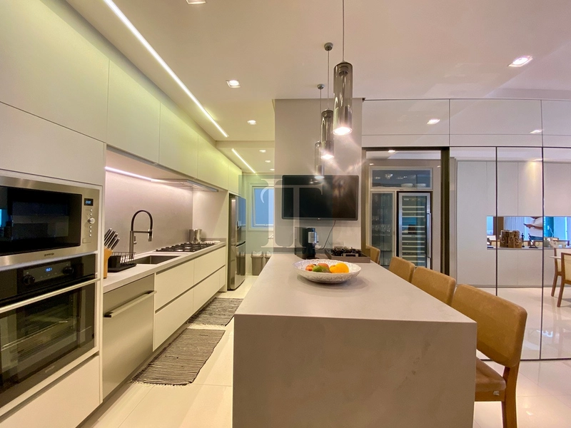 Apartamento duplex com 3 suítes à venda em Jurerê : 18ª foto da galeria de imagens do imóvel