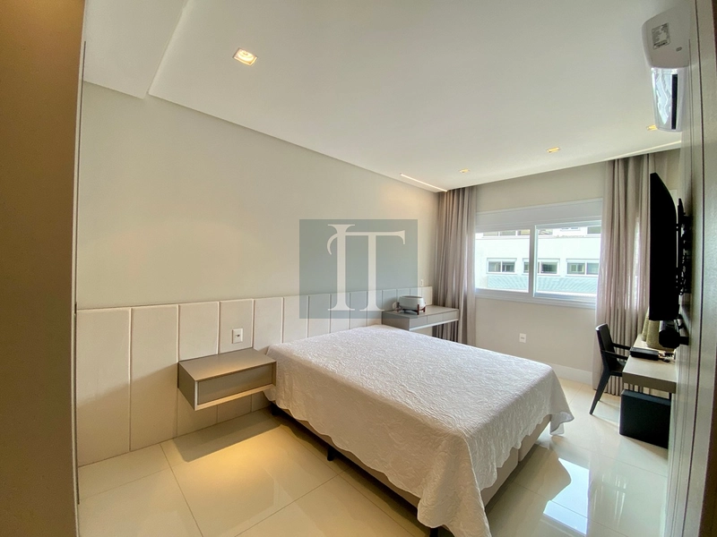 Apartamento duplex com 3 suítes à venda em Jurerê : 35ª foto da galeria de imagens do imóvel