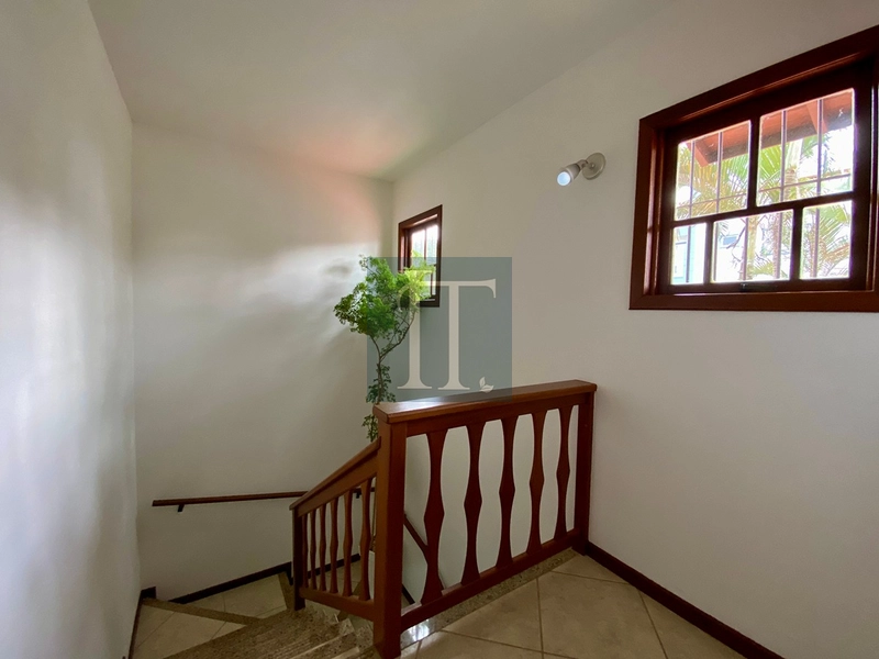 Casa 4 Dormitórios com Edícula em Canasvieiras, Florianópolis 180 m² construídos · 500 m do mar · Mobilada: 23ª foto da galeria de imagens do imóvel