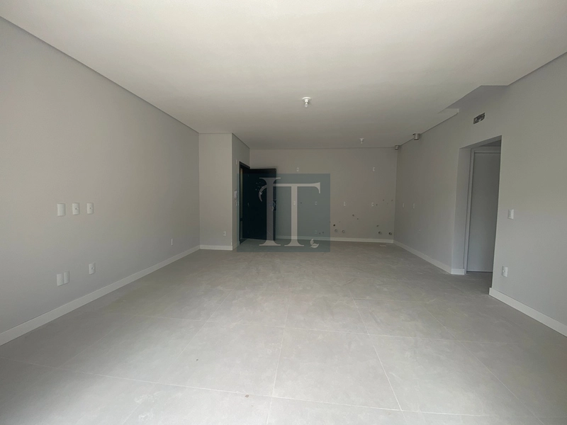 Apartamento 2 domritórios sendo 1 suítes em Canasvieiras - Florianópolis : 8ª foto da galeria de imagens do imóvel