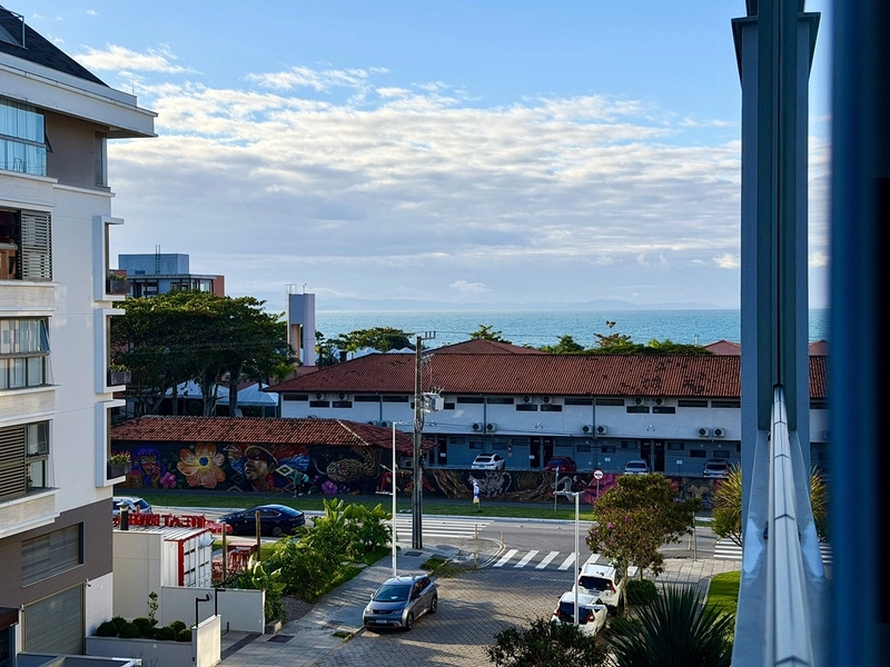 Apartamento com 3 dormitórios à venda em Jurerê- vista mar: 1ª foto da galeria de imagens do imóvel