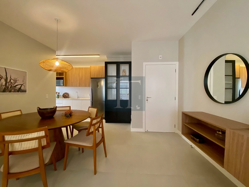 Apartamento  à venda em condomínio pé na areia em Canasvieiras : 7ª foto da galeria de imagens do imóvel