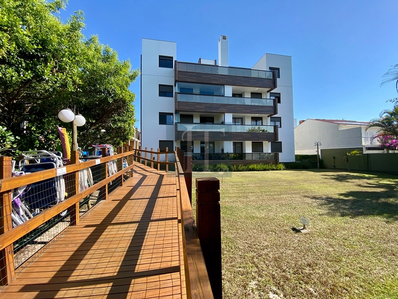 Apartamento  à venda em condomínio pé na areia em Canasvieiras : 29ª foto da galeria de imagens do imóvel