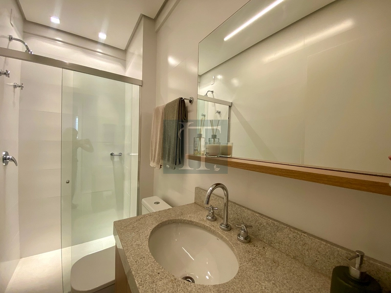 Apartamento  à venda em condomínio pé na areia em Canasvieiras : 14ª foto da galeria de imagens do imóvel