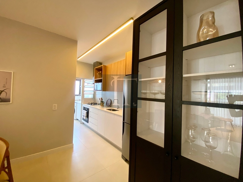 Apartamento  à venda em condomínio pé na areia em Canasvieiras : 8ª foto da galeria de imagens do imóvel
