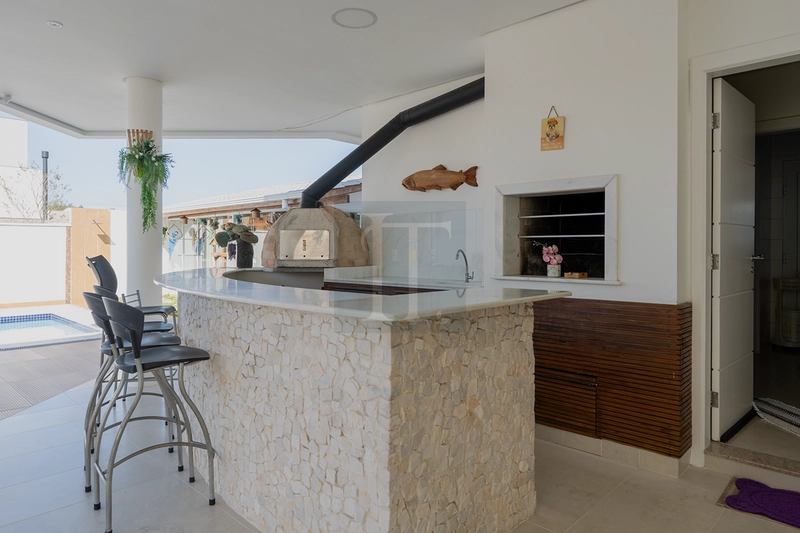 Casa com 4 suítes , 6 vagas , com 834 m² de área total à venda em Jurerê - Florianópolis : 24ª foto da galeria de imagens do imóvel