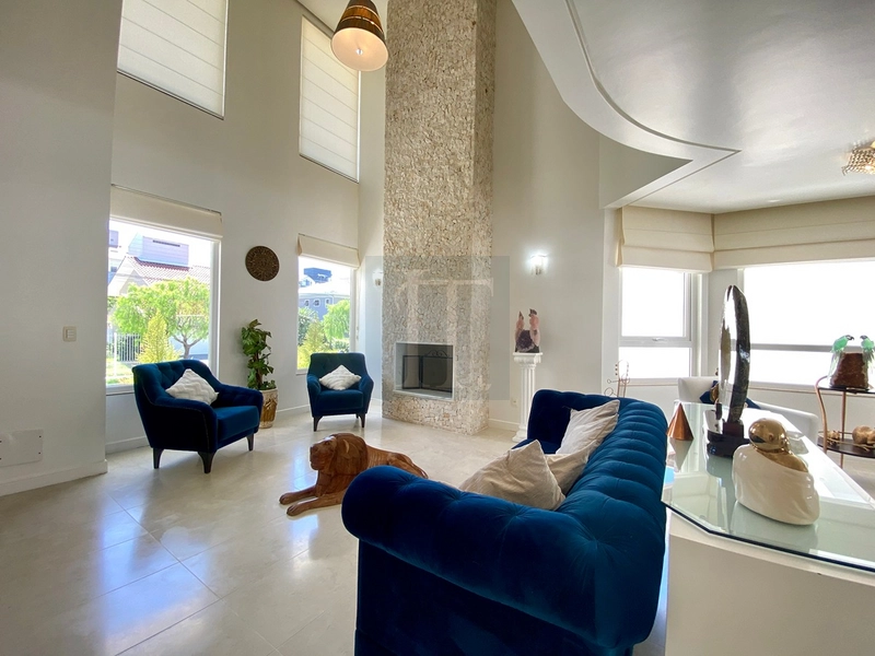Casa com 4 suítes , 6 vagas , com 834 m² de área total à venda em Jurerê - Florianópolis : 11ª foto da galeria de imagens do imóvel