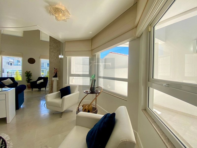 Casa com 4 suítes , 6 vagas , com 834 m² de área total à venda em Jurerê - Florianópolis : 13ª foto da galeria de imagens do imóvel