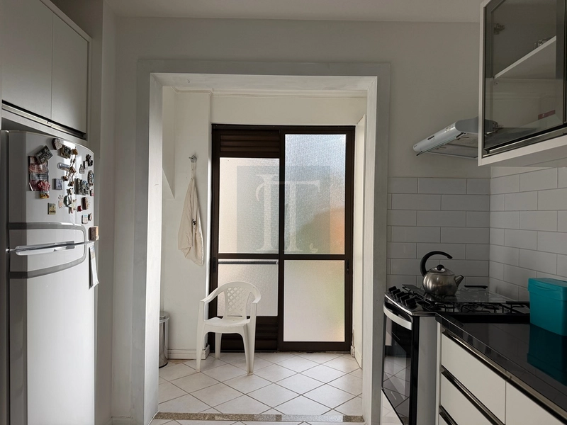 Apartamento com 3 quarto mobiliado a uma quadra do mar na Praia Brava, em Florianópolis: 8ª foto da galeria de imagens do imóvel