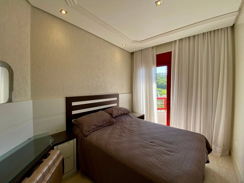 Apartamento à Venda na Praia Brava – 2 Suítes, 77m², a 50m do Mar: 17ª foto da galeria de imagens do imóvel