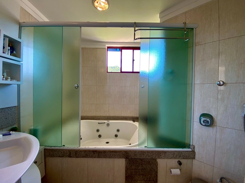 Apartamento à Venda na Praia Brava – 2 Suítes, 77m², a 50m do Mar: 15ª foto da galeria de imagens do imóvel