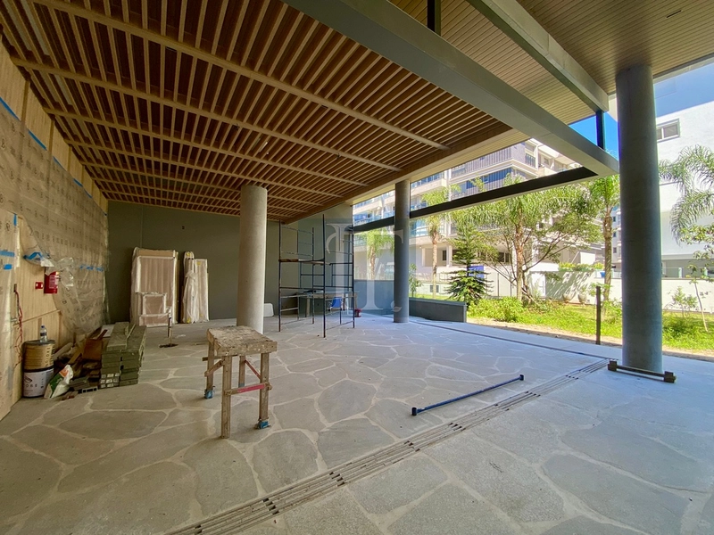 Apartamento 2 suítes à venda perto do mar em Jurerê - Florianópolis: 13ª foto da galeria de imagens do imóvel