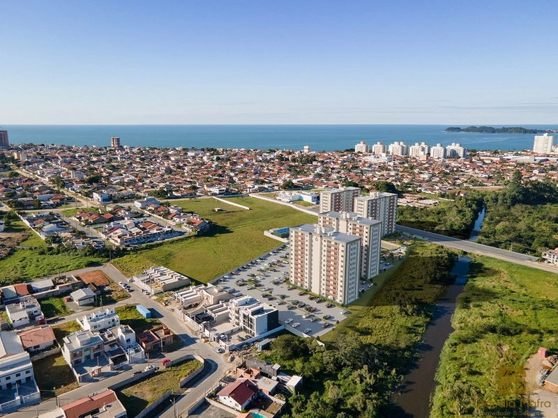 Apartamento no Baía Azul Beach Club em Penha: 5ª foto da galeria de imagens do imóvel