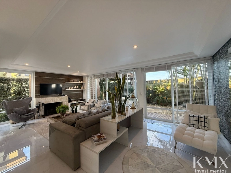 🏡 Casa de Alto Padrão no Condomínio Ventura – Xangri-lá: 4ª foto da galeria de imagens do imóvel