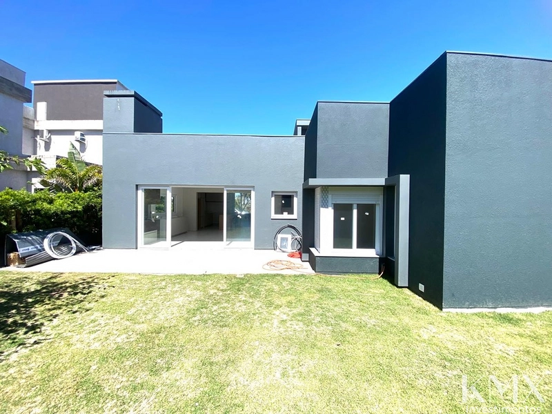 📍 Casa Térrea Dubai – Q4 | L17: 4ª foto da galeria de imagens do imóvel