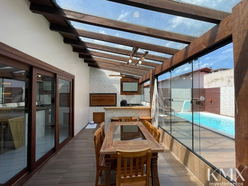 CASA COMPLETA COM ANEXO, PISCINA E ESPAÇO GOURMET 🏡✨: 11ª foto da galeria de imagens do imóvel